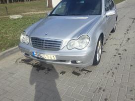 Mercedes-Benz C200, 2.0 l., saloon / sedan