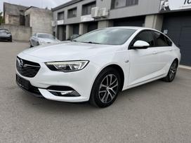 Opel Insignia, 1.6 l., Хэтчбек