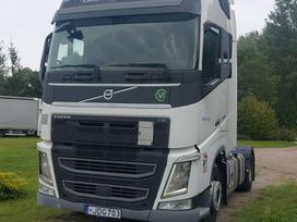 Volvo FH, 2 miegamosios vietos