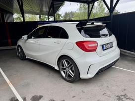Mercedes-Benz A45 AMG, 2.0 l., Хэтчбек