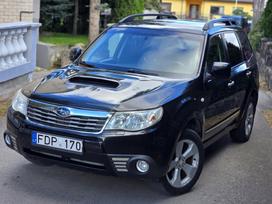 Subaru Forester, 2.0 l., off-road / crossover