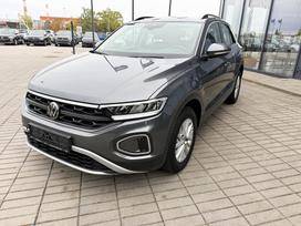 Volkswagen T-Roc, 1.0 l., off-road / crossover