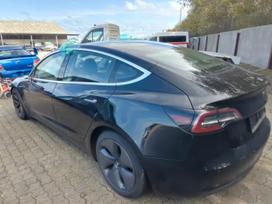 Tesla Model 3, 81 kWh, hečbekas