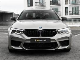 BMW M5, 4.4 l., saloon / sedan