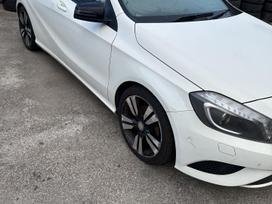 Mercedes-Benz A klasė по частям. Detaliu pristatymas