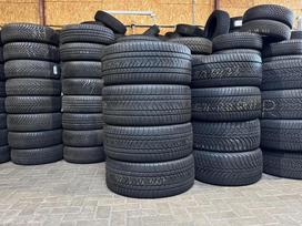 Pirelli +325/35 R22 | SCORPION WINTER, зимние 285/40 R22