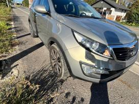 Kia Sportage, 1.7 l., Внедорожник / Кроссовер