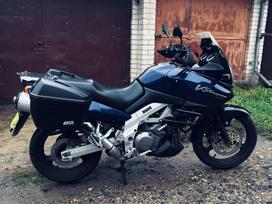 Suzuki DL (V-Strom) 988cc, kruīza / touring