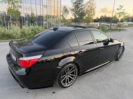 BMW 550, 4.8 l., Седан