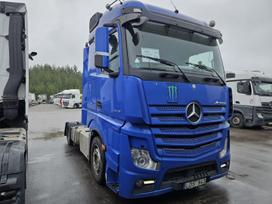 Mercedes-Benz 1845 Retarder Mega, 2 miegamosios vietos