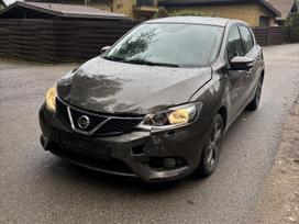 Nissan Pulsar, 1.2 l., hatchback