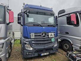 Mercedes-Benz 1845 Retarder Mega, 2 miegamosios vietos