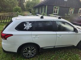 Mitsubishi Outlander, 2.4 l., Универсал