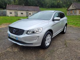 Volvo XC60, 2.4 l., off-road / crossover