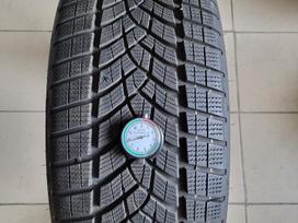 Goodyear UltraGrip MO Performance 98V, ziemas 245/40 R19