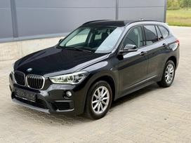 BMW X1, 2.0 l., off-road / crossover