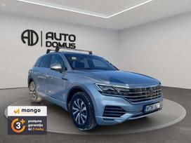 Volkswagen Touareg, 3.0 l., off-road / crossover
