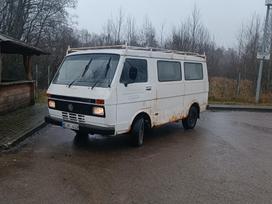 Volkswagen LT, 2.4 l., Пассажирский микроавтобус