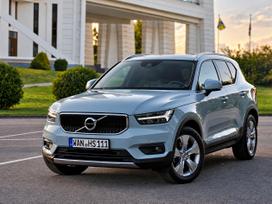 Volvo XC40, 2.0 l., off-road / crossover