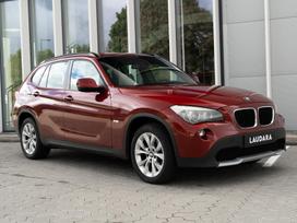 BMW X1, 2.0 l., off-road / crossover