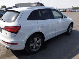 Audi Q5, 2.0 l., off-road / crossover
