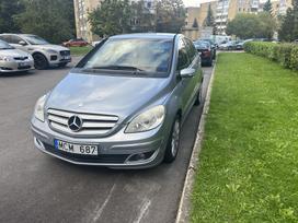 Mercedes-Benz B200, 2.0 l., mpv / minivan