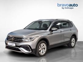 Volkswagen Tiguan, 1.5 l., off-road / crossover