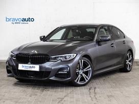 BMW 320, 2.0 l., saloon / sedan