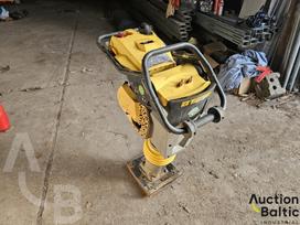 Bomag BT 65, vibro technika