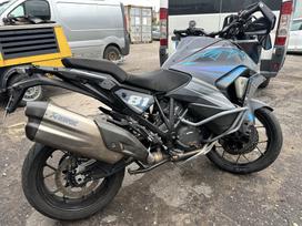 KTM Super Adventure 1300cc, enduro / adventure