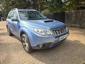 Subaru Forester, 2.0 l., Внедорожник / Кроссовер