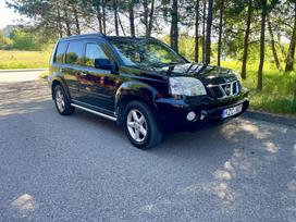 Nissan X-Trail, 2.2 l., off-road / crossover