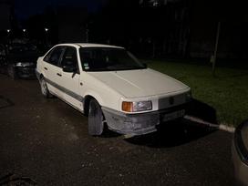 Volkswagen Passat, 1.8 l., Седан