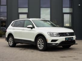 Volkswagen Tiguan, 2.0 l., Внедорожник / Кроссовер