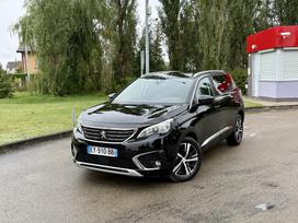Peugeot 5008, 1.2 l., Внедорожник / Кроссовер