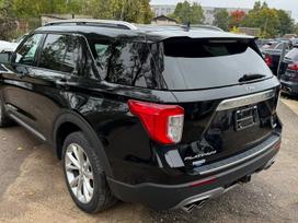 Ford Explorer, 3.0 l., off-road / crossover