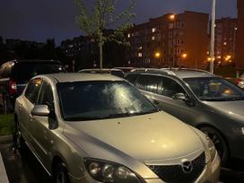 Mazda 3, 1.6 l., hatchback