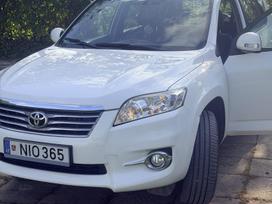 Toyota RAV4, 2.2 l., Внедорожник / Кроссовер