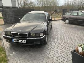 BMW 750, 5.4 l., Седан