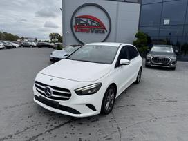 Mercedes-Benz B180, 1.5 l., Хэтчбек