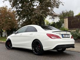 Mercedes-Benz CLA250, 2.0 l., Седан