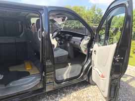 Renault Trafic, 2.5 l., keleivinis mikroautobusas
