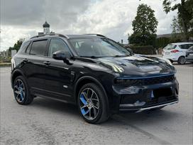 Lynk &amp; Co 01, 1.5 l., off-road / crossover