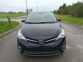 Toyota Verso, 2.0 l., mpv / minivan