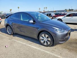 Tesla Model Y, 75 кВт·ч, Минивэн