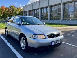 Audi A3, 1.8 l., hatchback