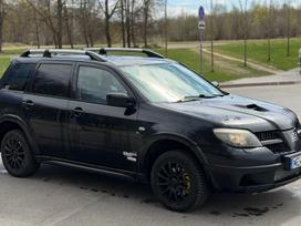 Mitsubishi Outlander, 2.0 l., off-road / crossover