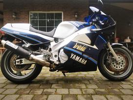 Yamaha FZR 1000cc, sporta / superbikes