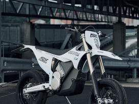 Stark Varg, supermoto