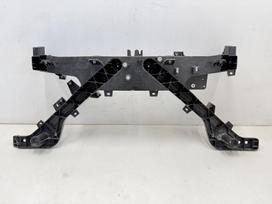 Tesla Model Y buferu pastiprinātāji, spārni, gaismas